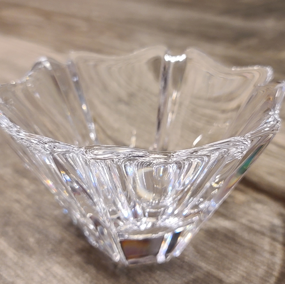Kosta Boda Bowl